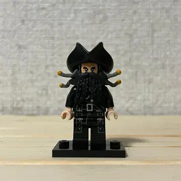 4195 캐리비안의 해적 검은 수염 미니 피규어