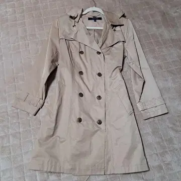 콜한 트렌치코트 M 사이즈 베이지 스프링 코트