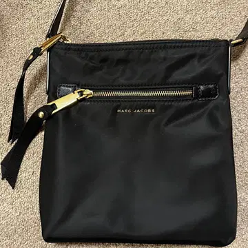 마크 제이콥스 블랙 숄더백