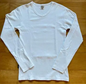 오늘만 가격 인하 AVIREX V넥 긴팔 T셔츠 데일리 의류