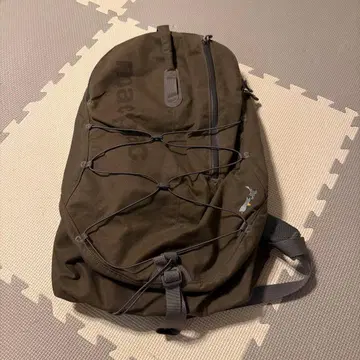 macpac 다크 브라운 백팩