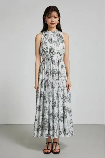 리엔다 rienda 여신 원피스 홀터넥 개더 플레어 원피스