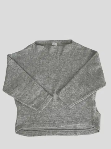 쿼터 페이스 백 턱 풀오버