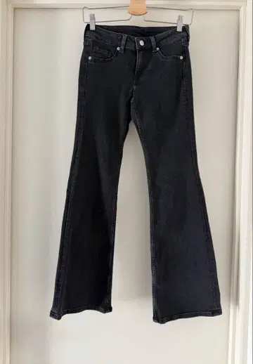 H&M 플레어 데님 팬츠 청바지 블랙