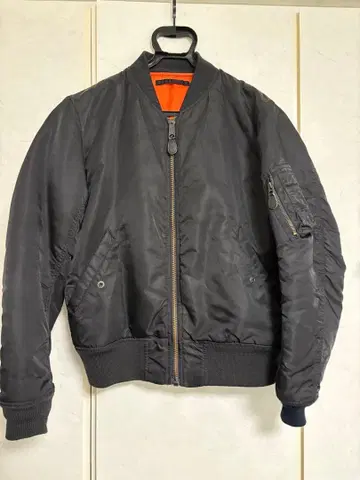 MA-1 플라이트 자켓 블랙