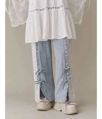 메리제니 슬릿 레이스 데님 팬츠