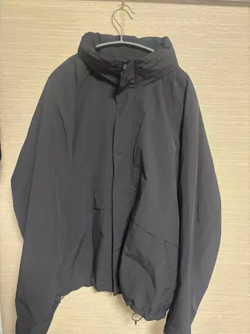 유니클로 윈드프루프 스탠드 블루종