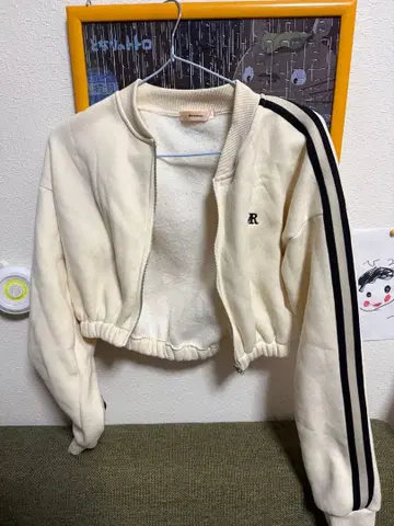 MISTERBASS 아이보리 크롭 자켓