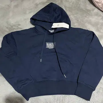 마리떼 프랑소와 저버 후드티