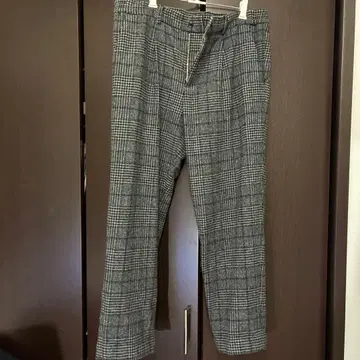 어반 리서치 울 팬츠 (L 사이즈)