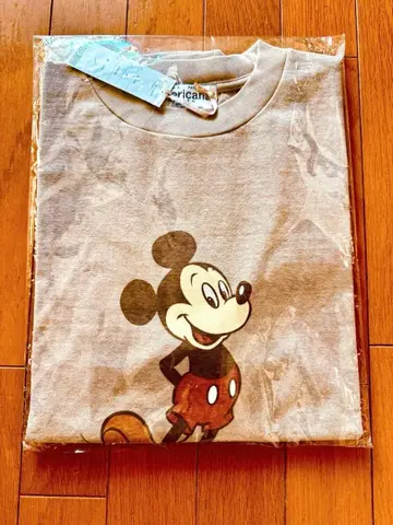 Americana HUG O WaR 미키마우스 빈티지풍 T셔츠