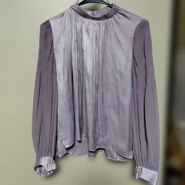 연보라 플리츠 긴팔 블라우스