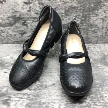 새상품급 타비 비요리 [ 22.5EEE ] 펌프스 스트랩 커팅 가죽