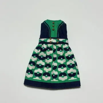 네오 브라이스 아웃핏 작가님