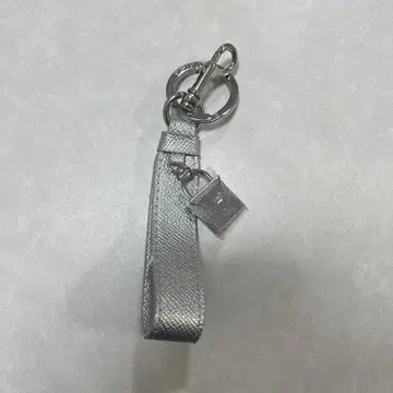 [ 마이클 코어스 ] 백참 키링