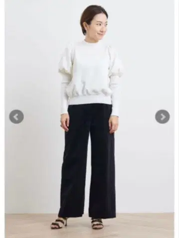 새상품 yori 울 퍼프 슬리브 니트