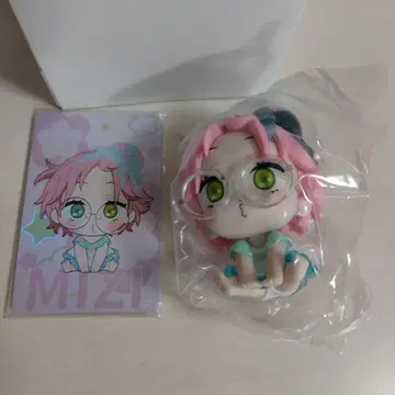 에이리언 스테이지 피규어, 카드 미지