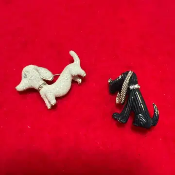 닥스훈트와 스코티시 테리어 브로치 세트