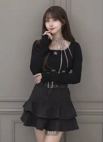 pium 모노그램 테이프 니트 블랙