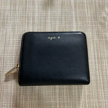 agnes b. 블랙 가죽 접이식 지갑
