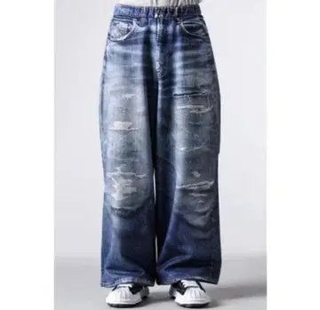 TALKING ABOUT THE ABSTRACTION 전사 와이드 데님