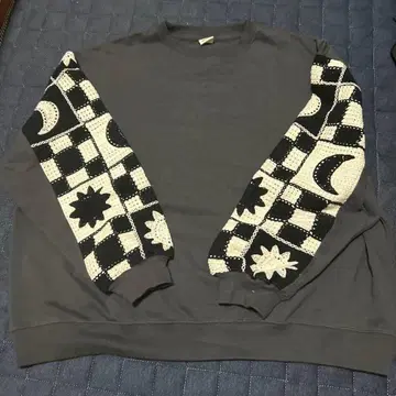 niko and - 크로셰 콤비 풀오버 그레이 L