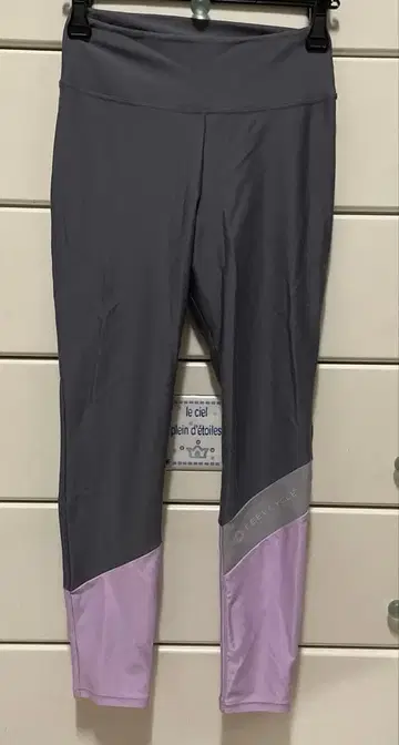 FEELCYCLE 그레이 라벤더 레깅스