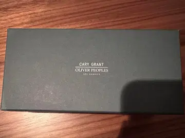 Oliver people 안경 박스