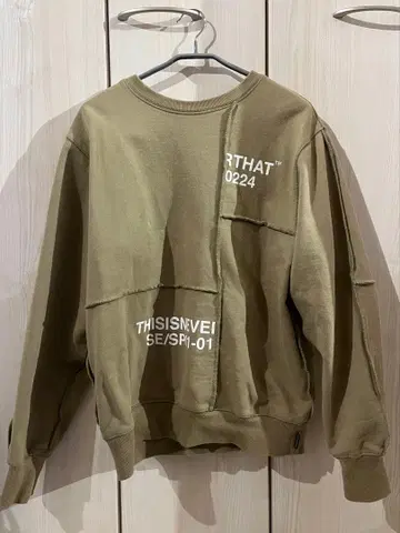 thisisneverthat 패치워크 맨투맨 S 사이즈 카키