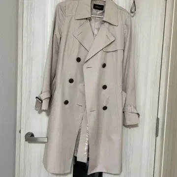 저스길리티 트렌치코트