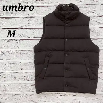 엄브로 [ M ] 다운 베스트 로고 자수 브라운
