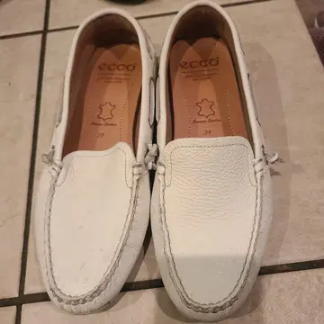 ECCO 천연 가죽 로퍼 39 화이트