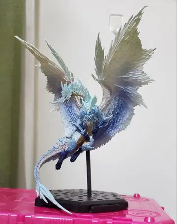 몬스터 헌터 몬헌 피규어 이카나