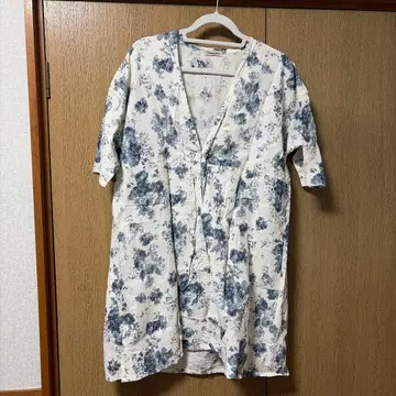 꽃무늬 반소매 튜닉