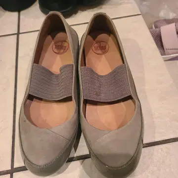 그레이 플랫슈즈 엘라스틱 밴딩 포함