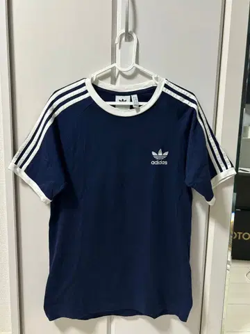 adidas 네이비 반팔 T셔츠 3라인