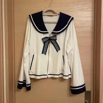 Amavel 세일러 카라 집업 자켓