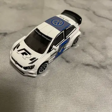 마조렛 폭스바겐 폴로 R