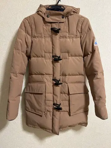 Cape HEIGHTS 베이지 후드 부착 더플 다운 자켓