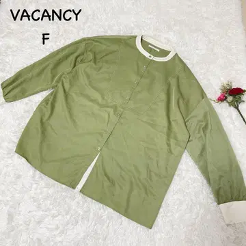 바캉스 [ F ] 올리브 그린 버튼 긴팔 셔츠