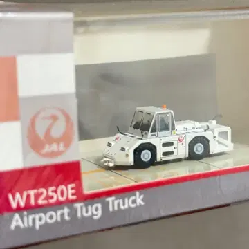 JCWings WT250E JAL 일본항공 토잉카 1/200