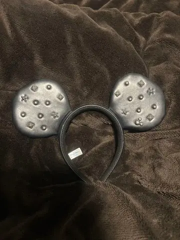 미키마우스 귀 모양 머리띠 블랙