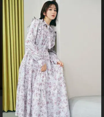 릴리안 캐럿 2WAY 리본 플라워 원피스