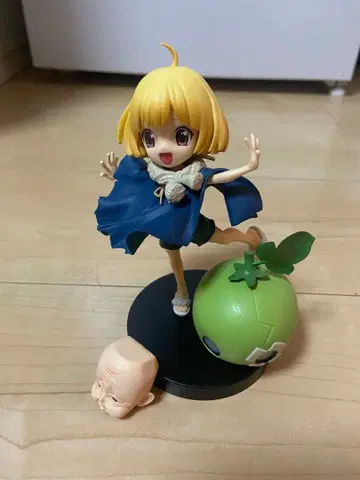Dr.STONE 수박 피규어