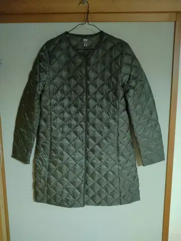 유니클로 라이트다운 코트