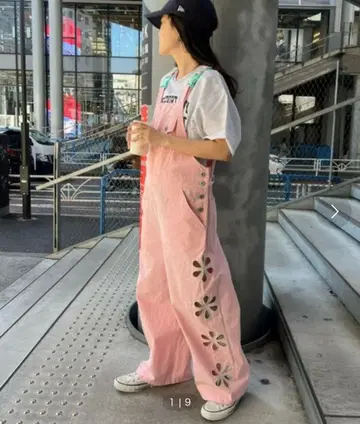 할로산 오버롤 핑크 꽃