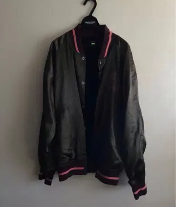 밸런스 웨어 디자인 새틴 자켓 BAL XL 사이즈