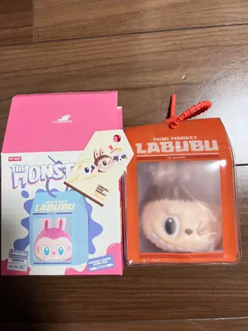 POP MART LABUBU 미니 피규어