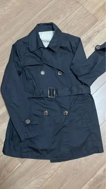 블랙 트렌치코트 벨트 포함