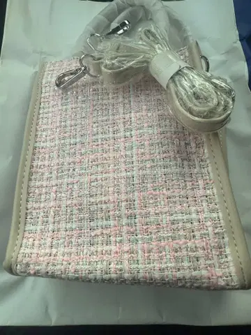 TIRANA COUTURE 핑크 트위드 숄더백